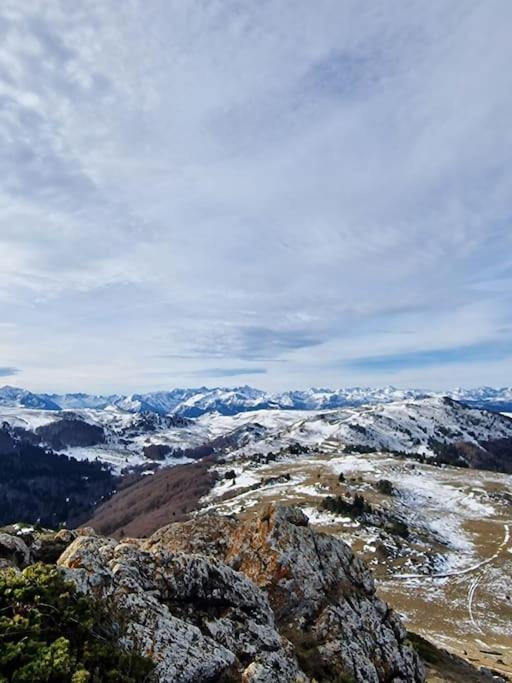 Gite L'Enclos O Rendez-Vous Roquefeuil-Pays De Sault- Avec Jardin Dış mekan fotoğraf